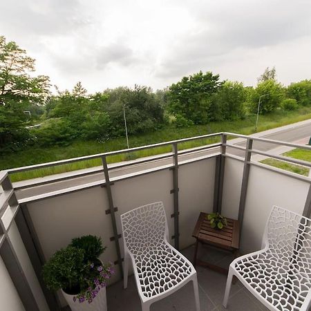 Cosy Studio With Private Garage P4You Pl Apartment Krakow Ngoại thất bức ảnh